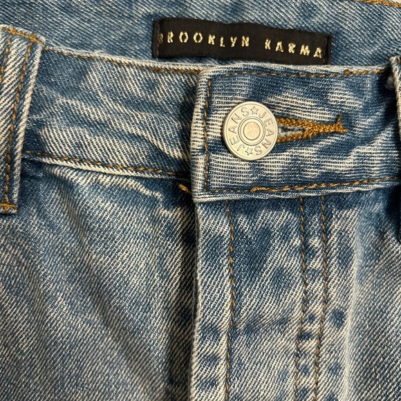 Cute Denim Distressed Skirt from Brooklyn Karma - Picture 2 of 6